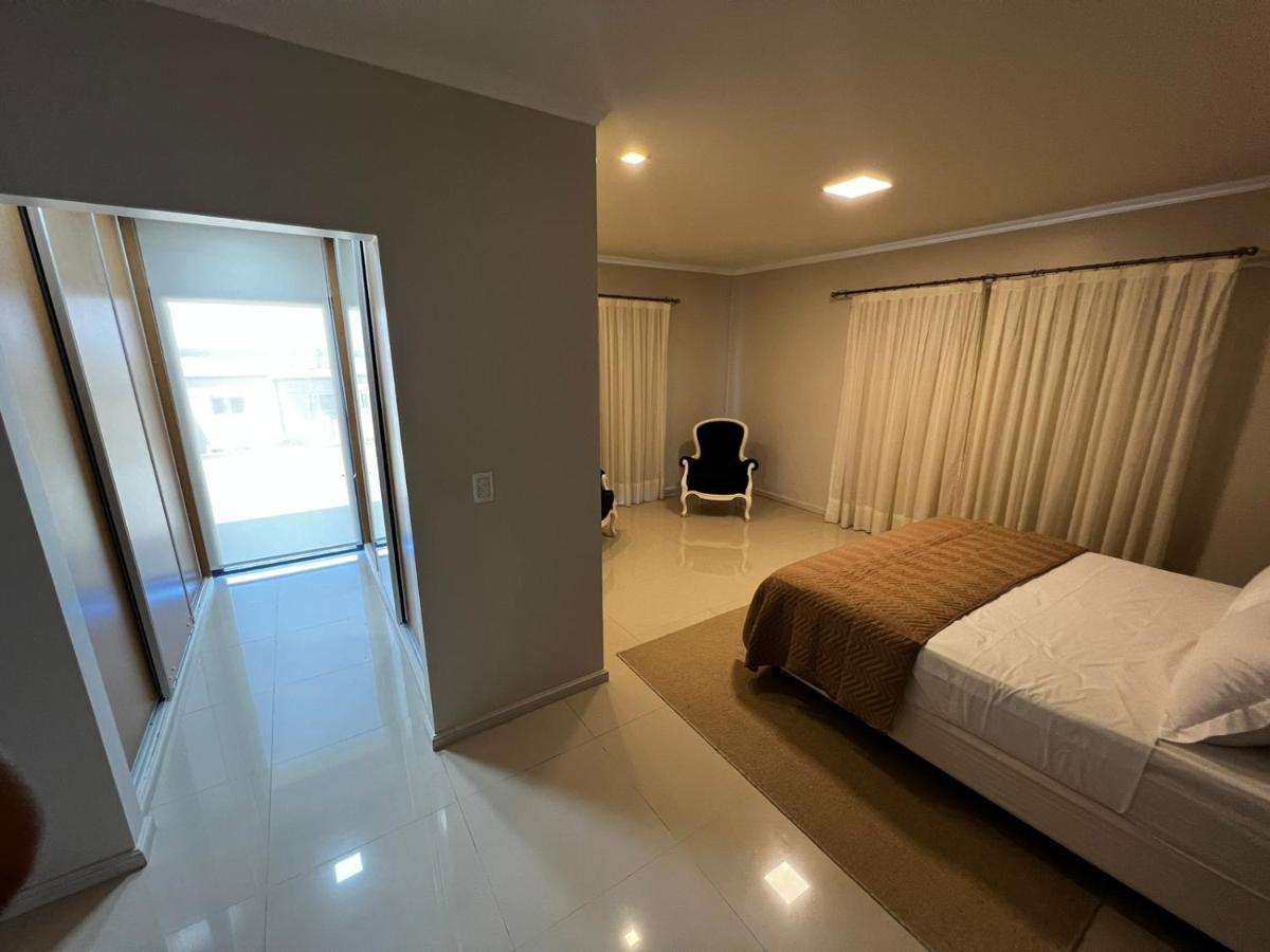Los Juanitos Colon  Ngoại thất bức ảnh